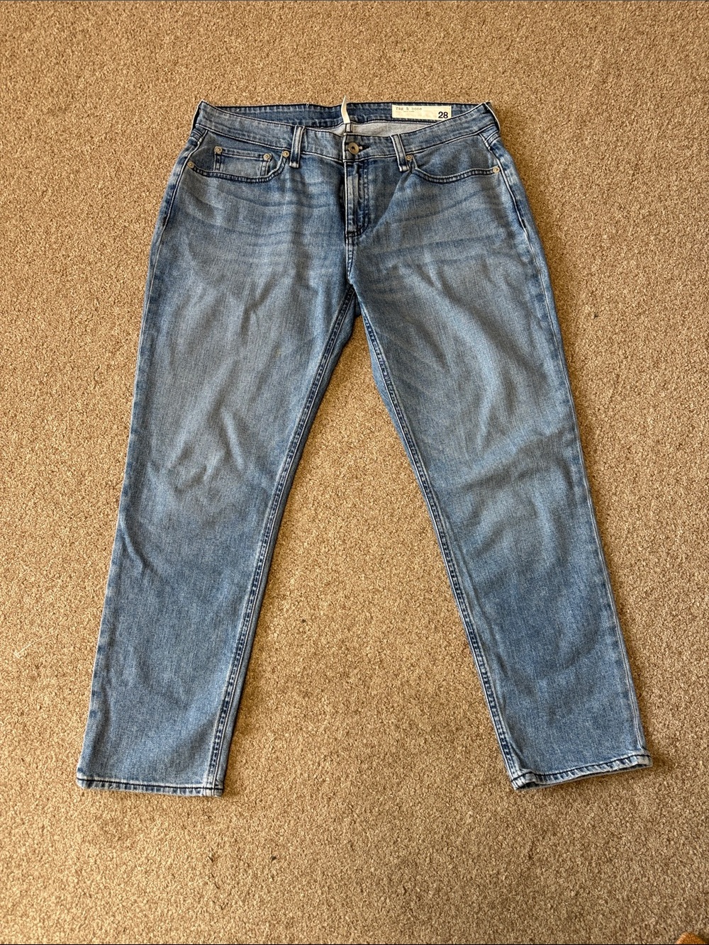 Rag & Bone woman’s light blue dre low-rise slim boyfriend jeans.